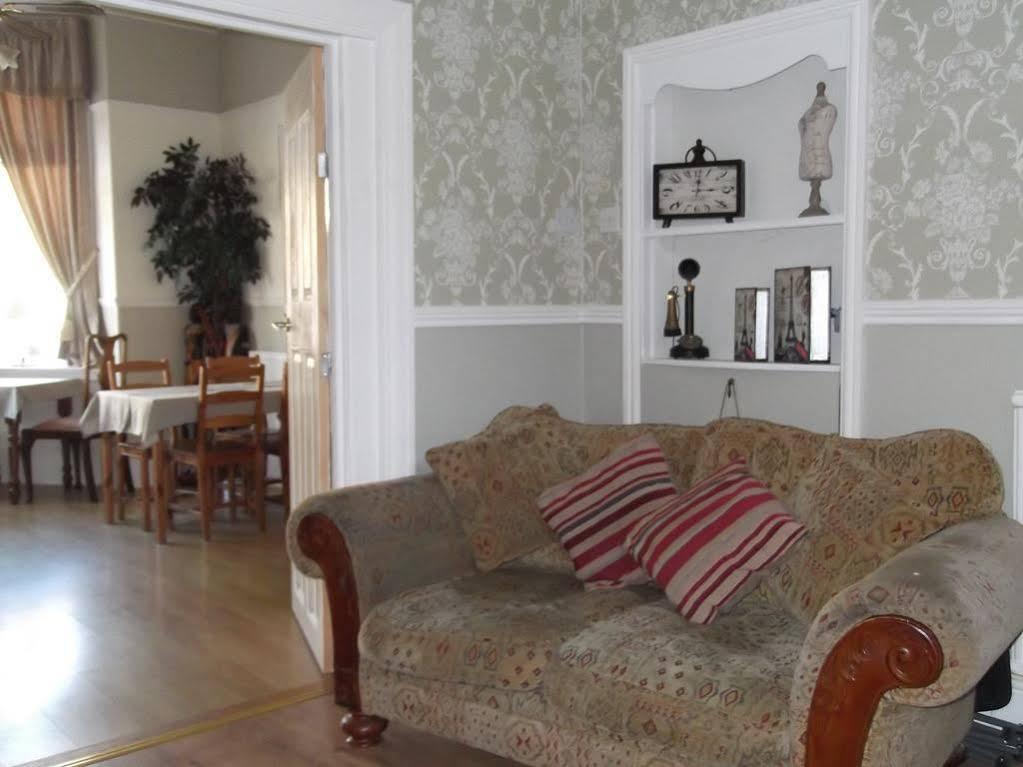 J'S Mayfair Guest House Μπλάκπουλ Εξωτερικό φωτογραφία