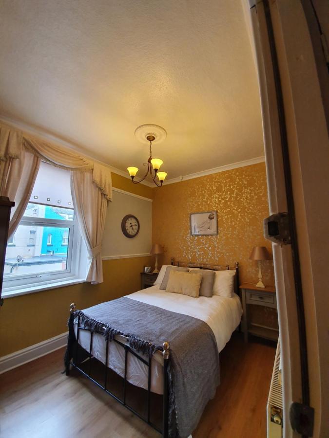 J'S Mayfair Guest House Μπλάκπουλ Εξωτερικό φωτογραφία